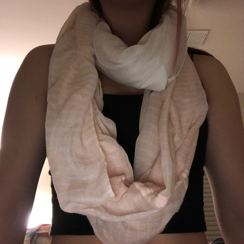 Infinity scarf